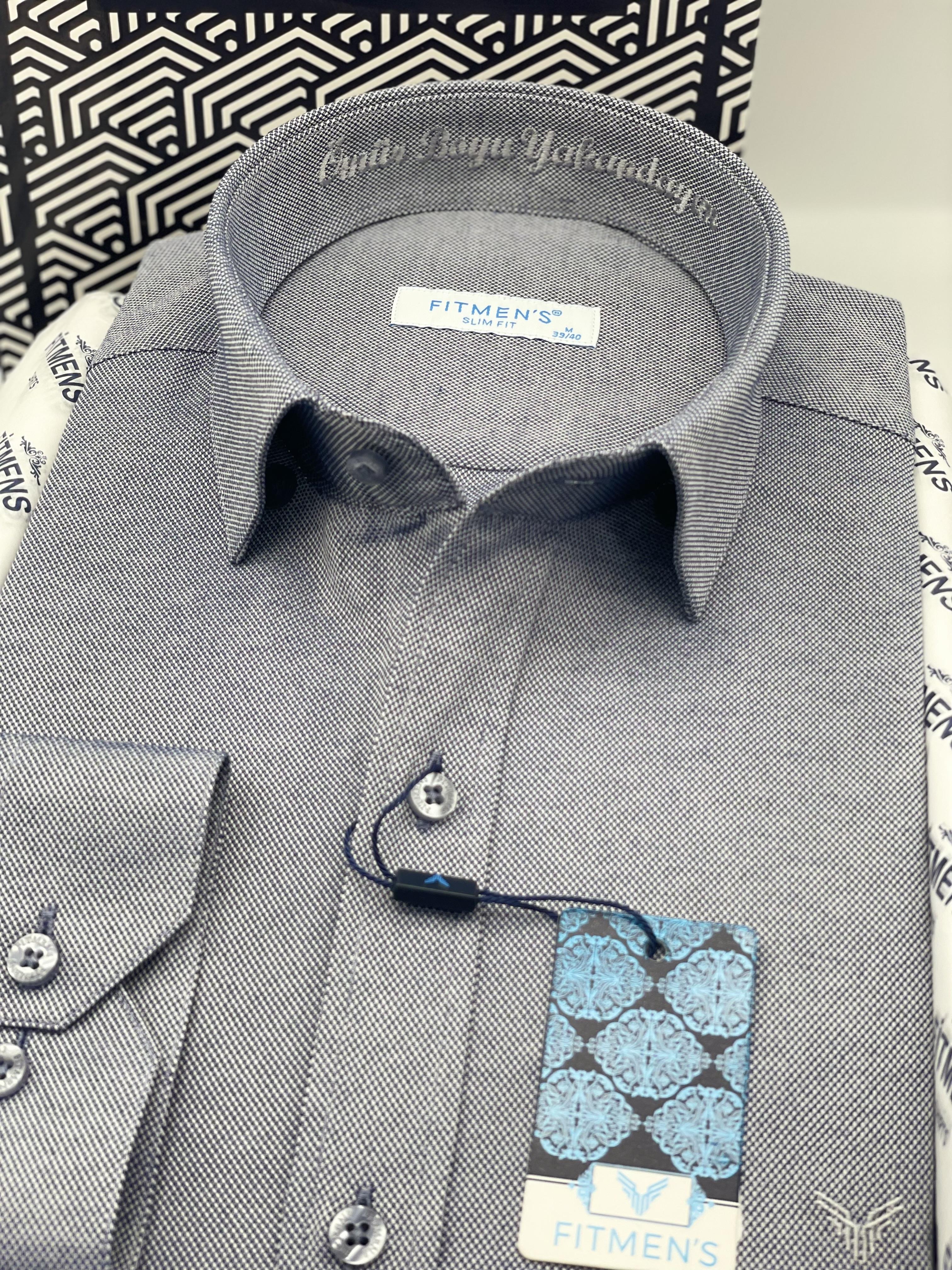 Slim Fit Uzun Kol Ömür Boyu Yakandayım Nakışlı Hediye Kutulu Erkek Gömlek FS-001376 - Lacivert Beyaz