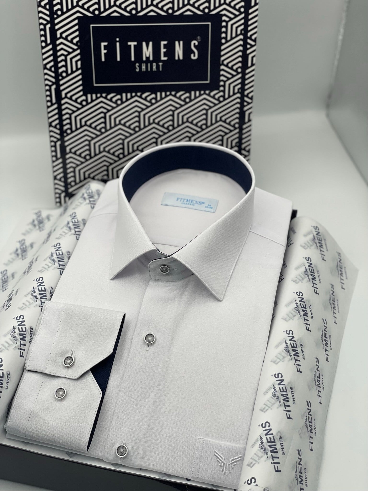 Klasik Uzun Kol Keten Cotton Hediye Kutulu Erkek Gömlek FS-001261 - Beyaz Lacivert