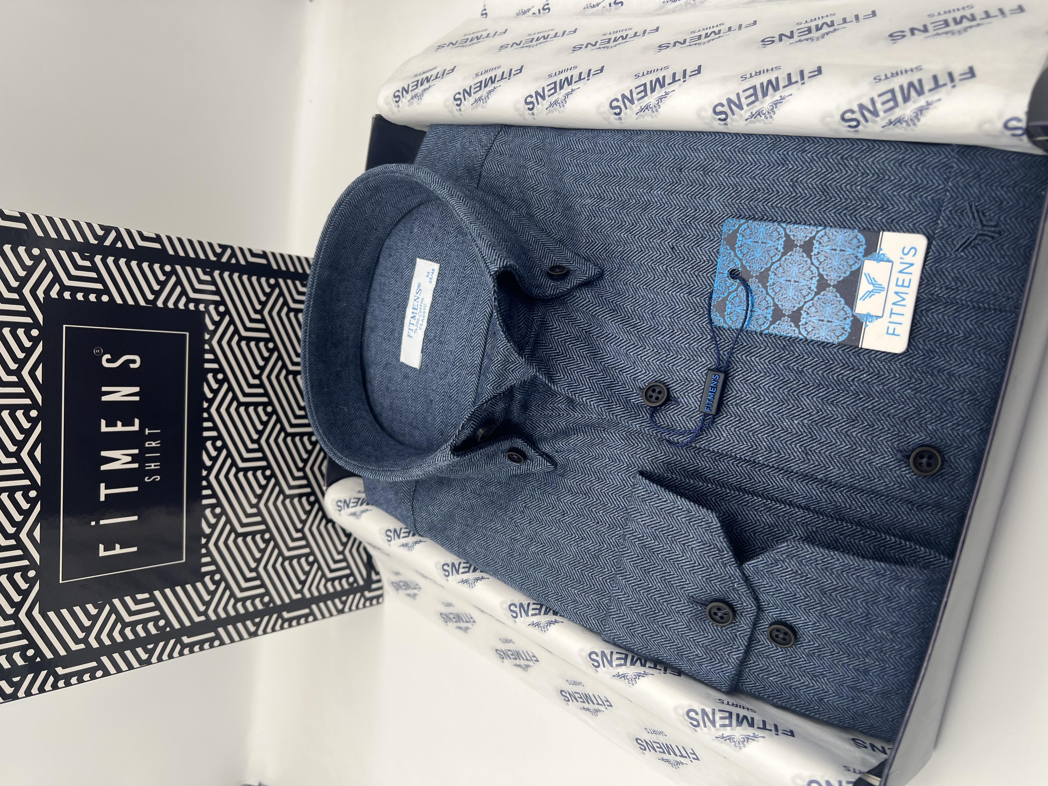 Klasik Uzun Kol Kışlık %100 Cotton Balıksırtı Yaka Düğmeli Hediye Kutulu Erkek Gömlek FS-001991 - Lacivert