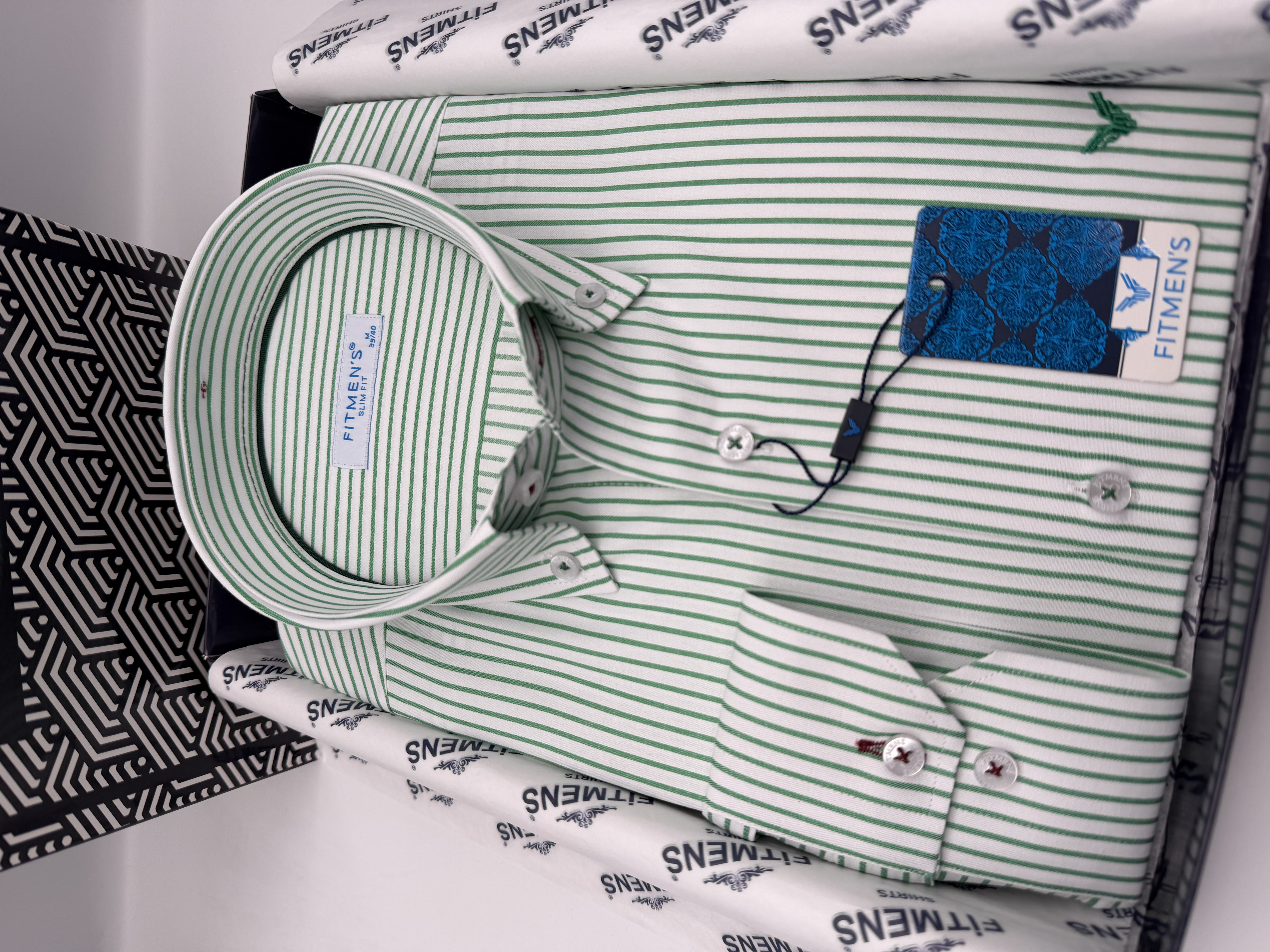 Slim Fit Uzun Kol Premium Çizgili Yaka Düğmeli Hediye Kutulu Erkek Gömlek FS-004440 - Yeşil