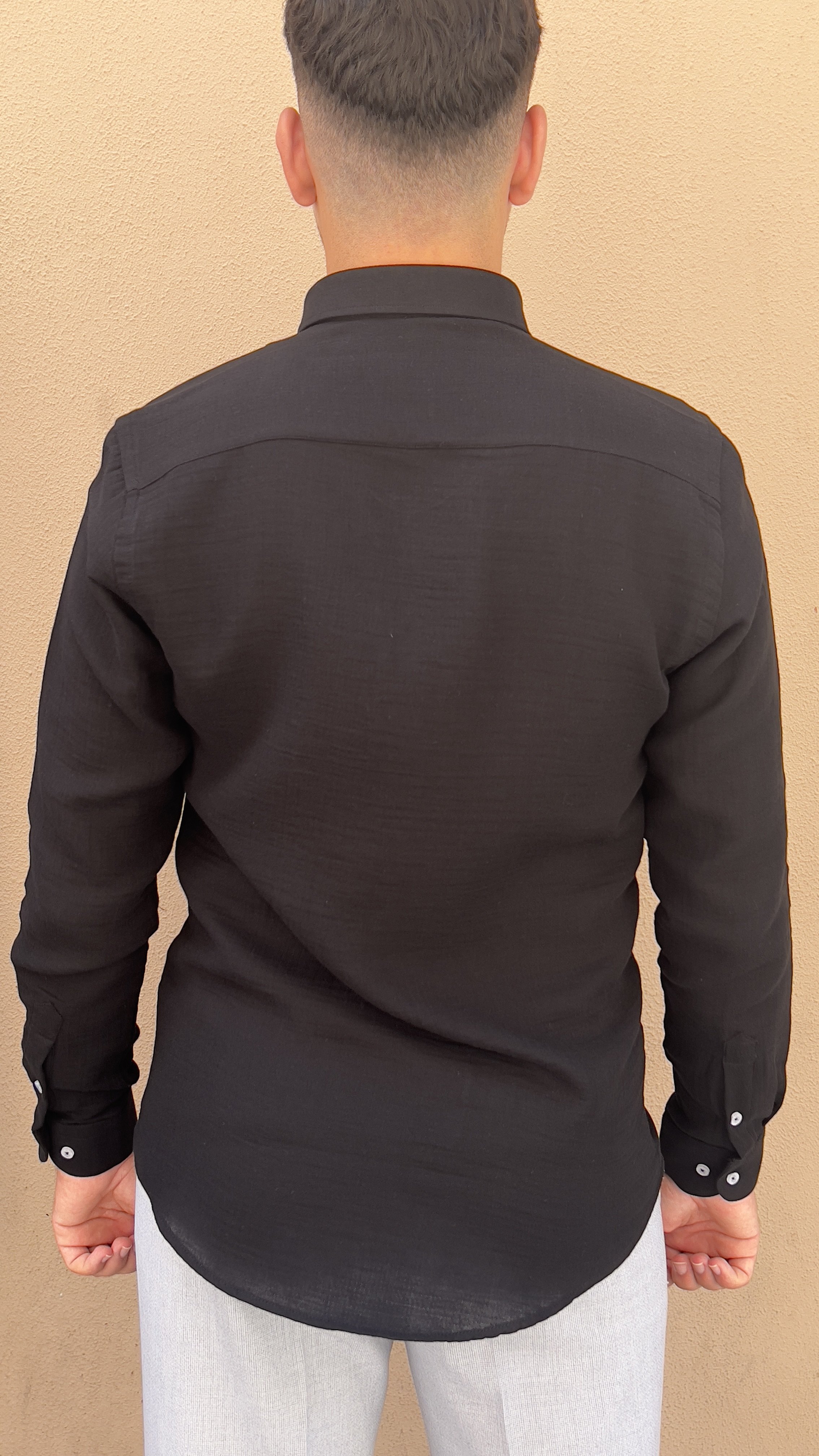 Slim Fit Uzun Kol Müslin Pamuk Rahat Nefes Alabilen Kumaştan Yaka Düğmeli Hediye Kutulu Erkek Gömlek FS-004202 - Siyah
