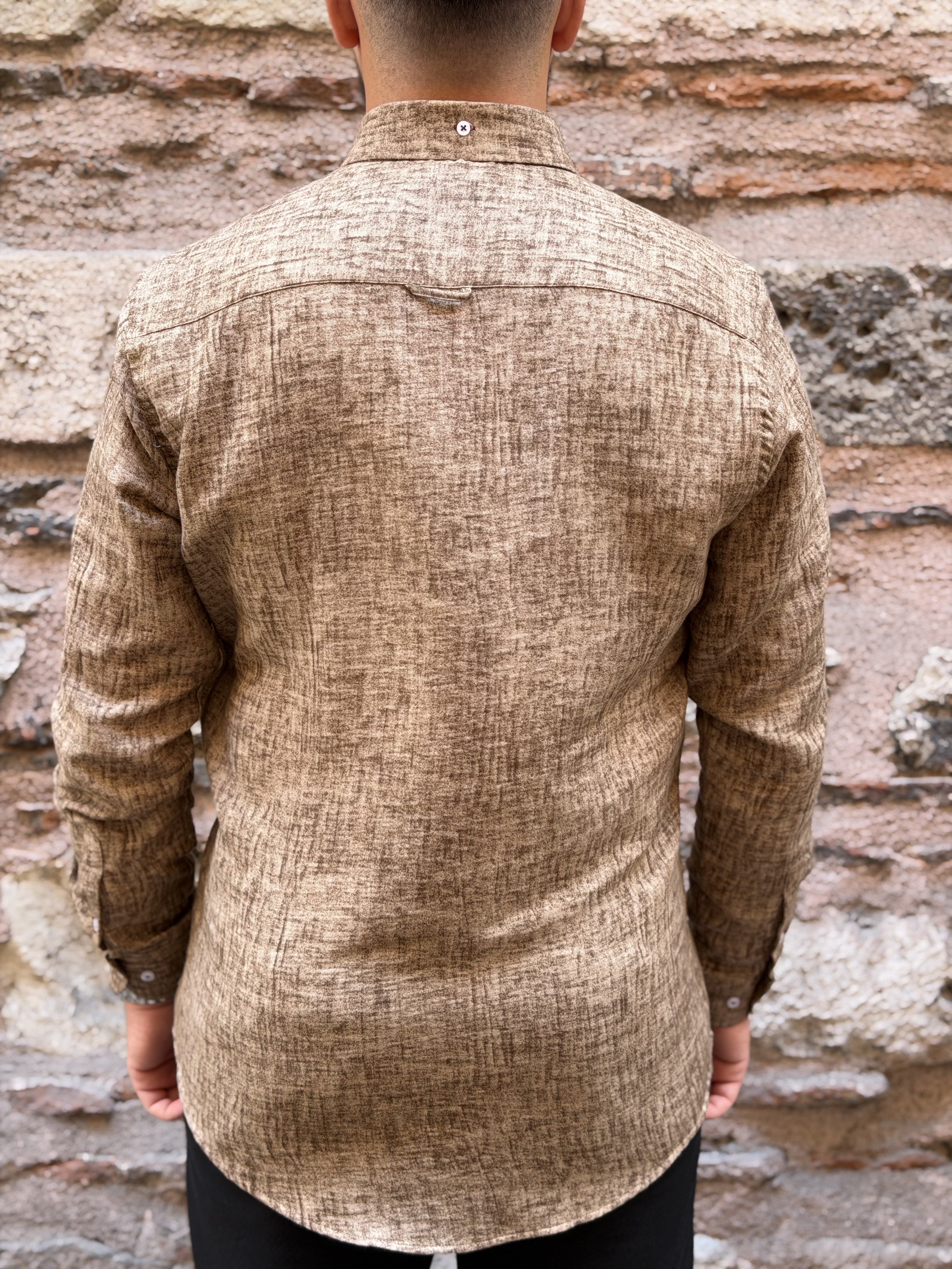 Slim Fit Uzun Kol Müslin Dijital Baskılı Hediye Kutulu Erkek Gömlek FS-004599 - Kahverengi