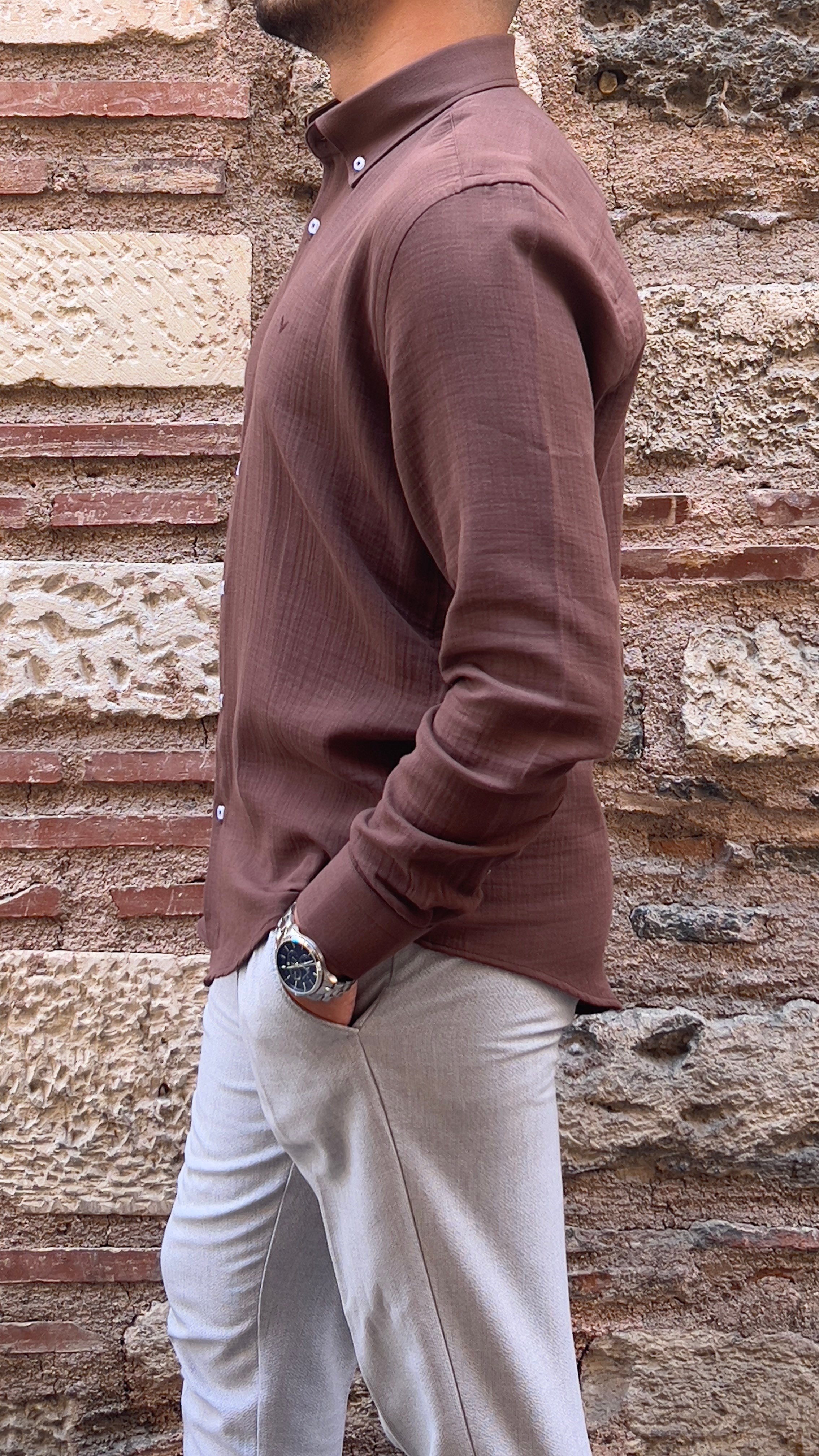 Slim Fit Uzun Kol Müslin Pamuk Rahat Nefes Alabilen Kumaştan Yaka Düğmeli Hediye Kutulu Erkek Gömlek FS-004202 - Kahverengi