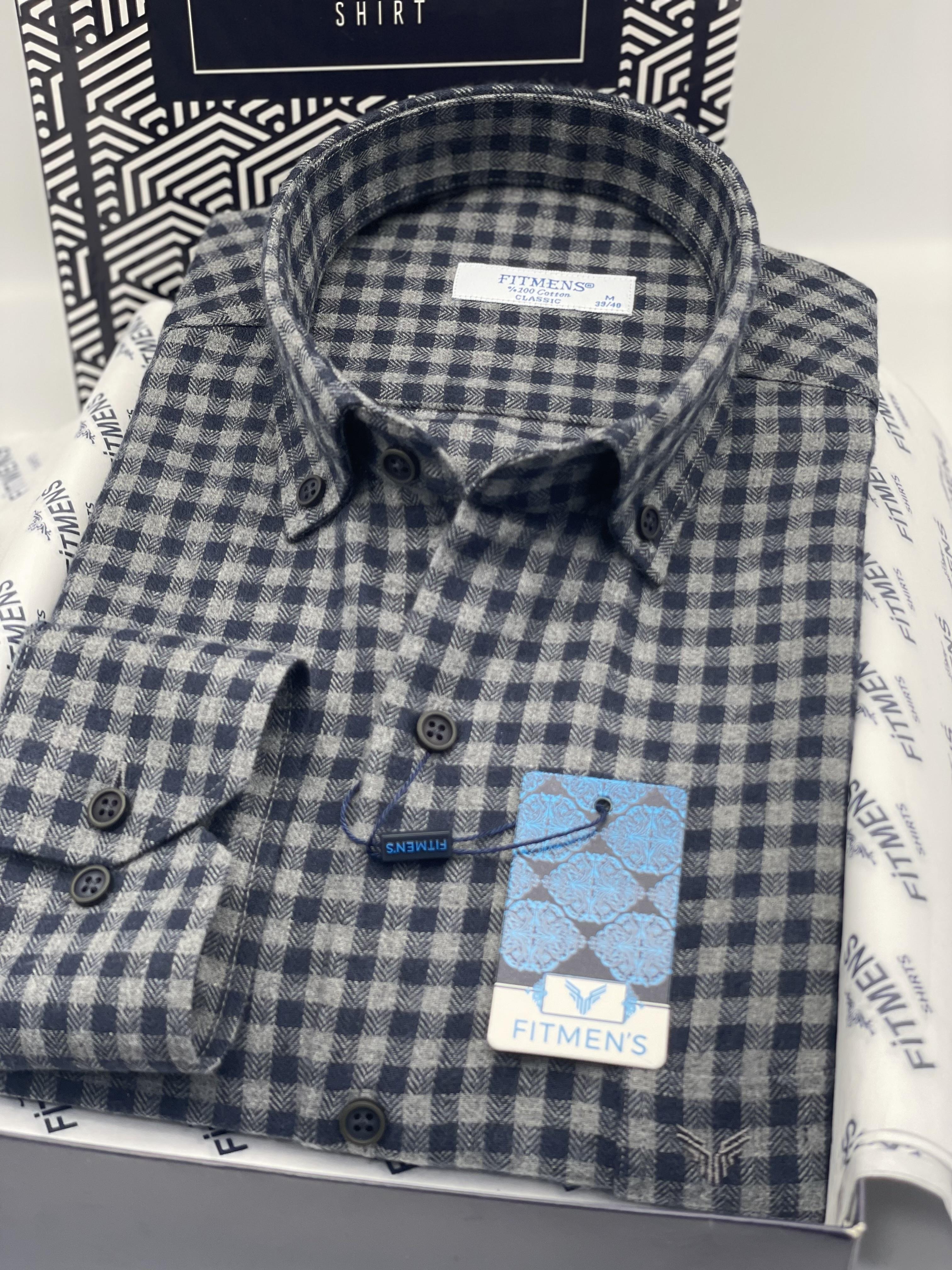 Klasik Uzun Kol Kışlık %100 Cotton Kareli Yaka Düğmeli Pamuklu Hediye Kutulu Erkek Gömlek FS-003128 - Lacivert