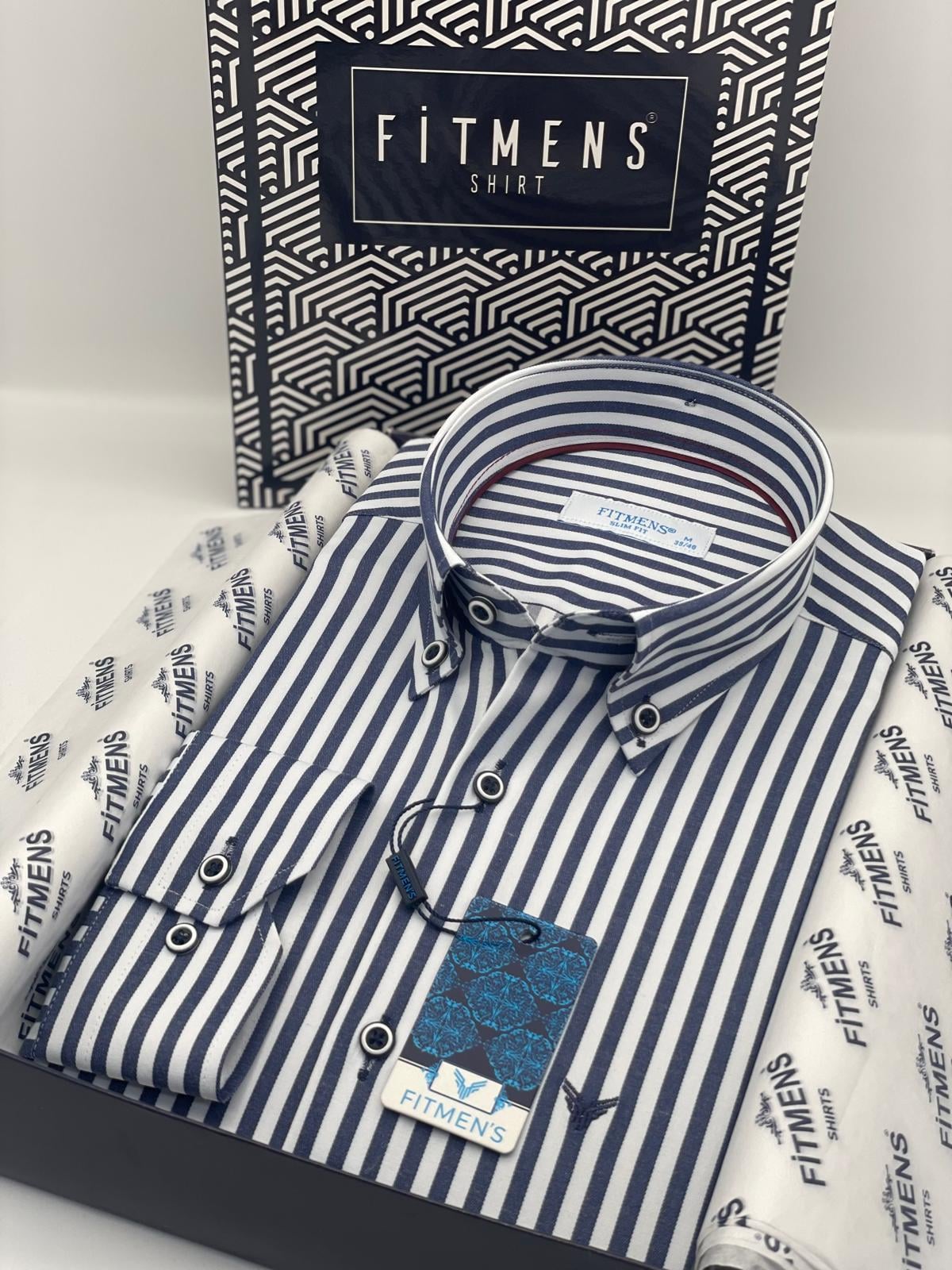 Slim Fit Uzun Kol Likralı Çizgili Yaka Düğmeli Hediye Kutulu Erkek Gömlek FS-003669 - Lacivert
