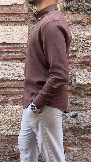 Slim Fit Uzun Kol Müslin Pamuk Rahat Nefes Alabilen Kumaştan Yaka Düğmeli Hediye Kutulu Erkek Gömlek FS-004202 - Kahverengi