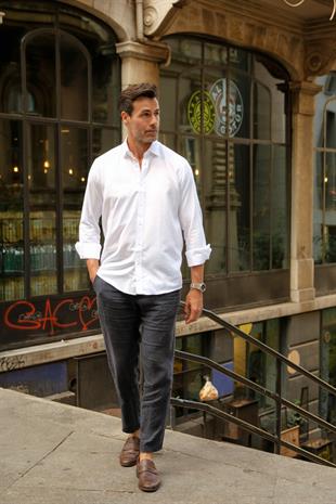 Klasik Uzun Kol Keten Yaka Alttan Düğmeli Hediye Kutulu Erkek Gömlek FS-003686 - Beyaz