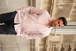 Slim Fit Uzun Kol %100 Keten Nefes Alabilen Kumaştan Hediye Kutulu Erkek Gömlek FS-004170 - Bej