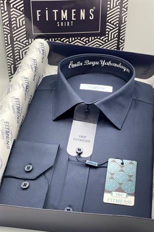 Slim Fit Uzun Kol Ömür Boyu Yakandayım Nakışlı Hediye Kutulu Erkek Gömlek FS-001376 - Lacivert