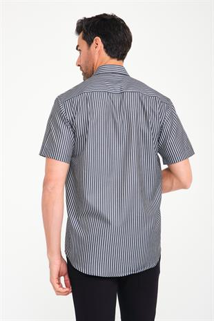 Klasik Kısa Kol Kalın Çizgili Hediye Kutulu Erkek Gömlek FS-000702 - Siyah Beyaz
