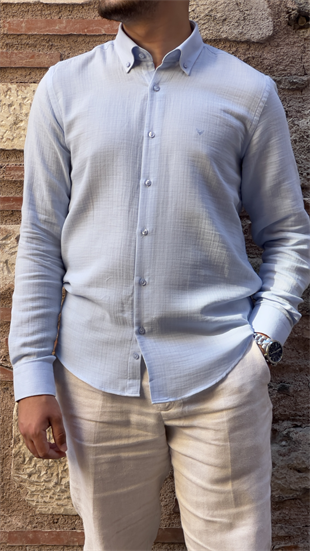 Slim Fit Uzun Kol Müslin Pamuk Rahat Nefes Alabilen Kumaştan Yaka Düğmeli Hediye Kutulu Erkek Gömlek FS-004202 - Açık Mavi