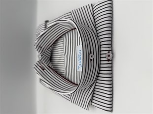 Slim Fit Uzun Kol Premium Çizgili Yaka Düğmeli Hediye Kutulu Erkek Gömlek FS-004440 - Siyah