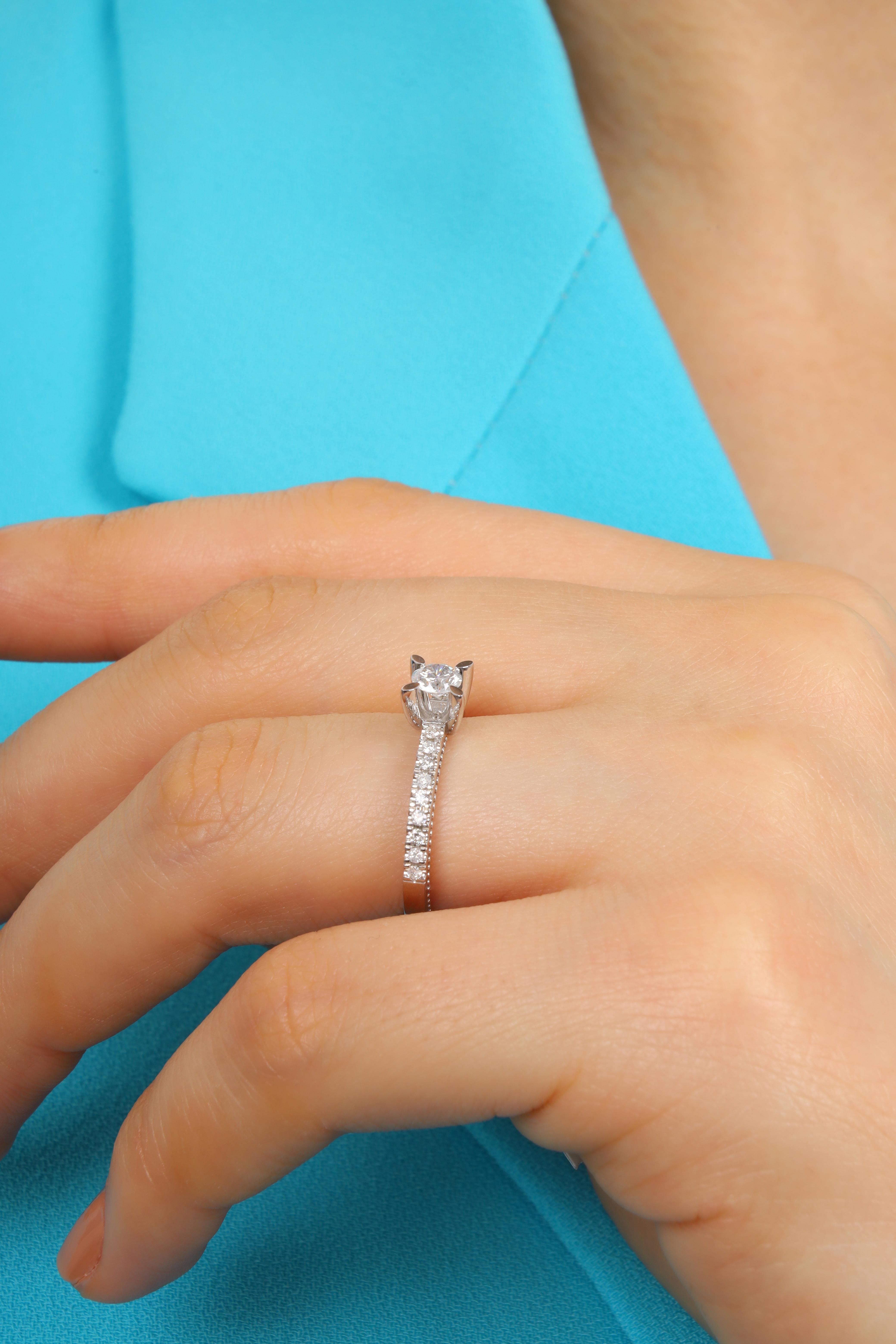 0,47 CT. TEKTAŞ PIRLANTA YÜZÜK