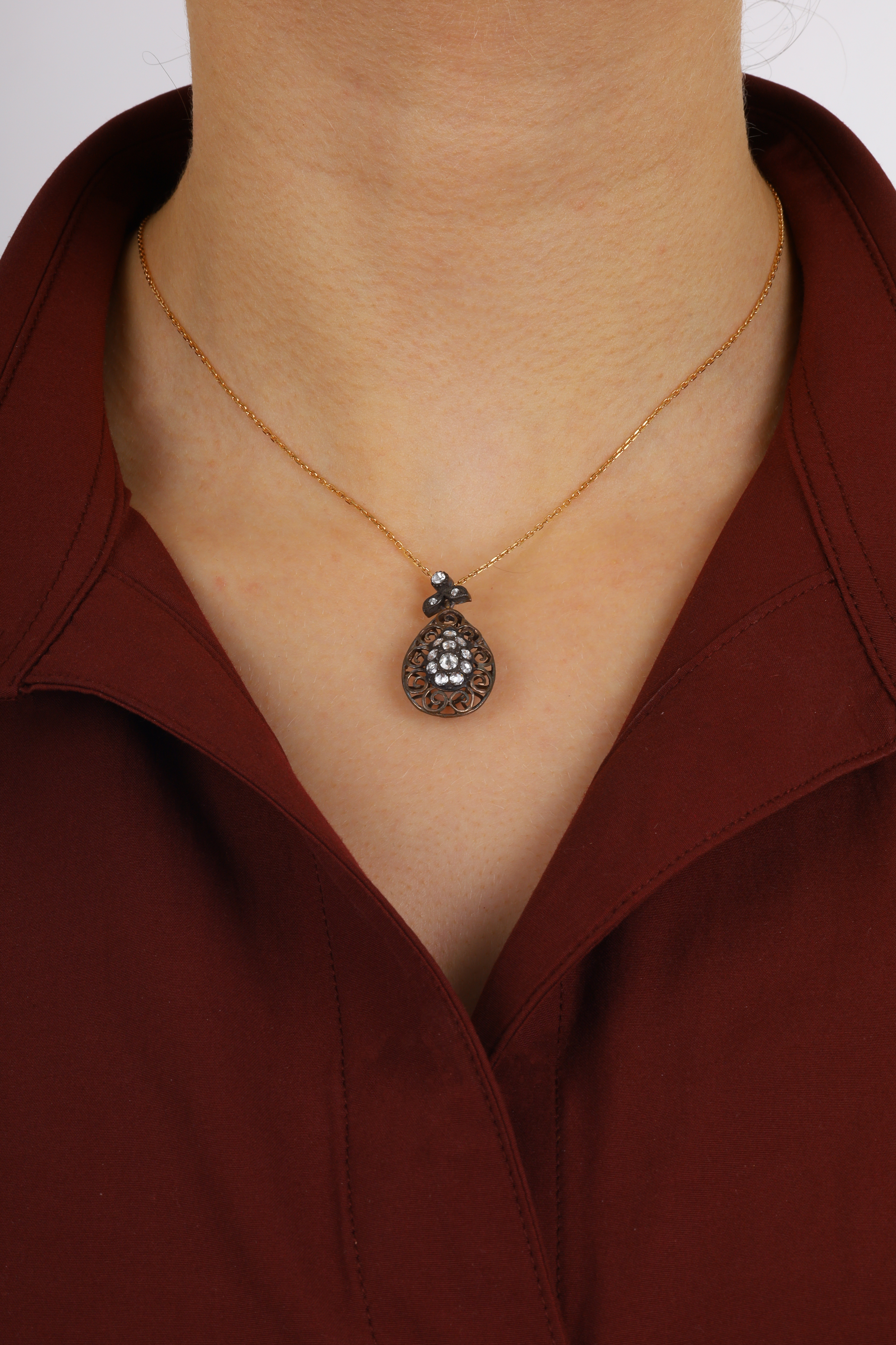 0,52 CT. DAMLA MODEL ELMAS KOLYE