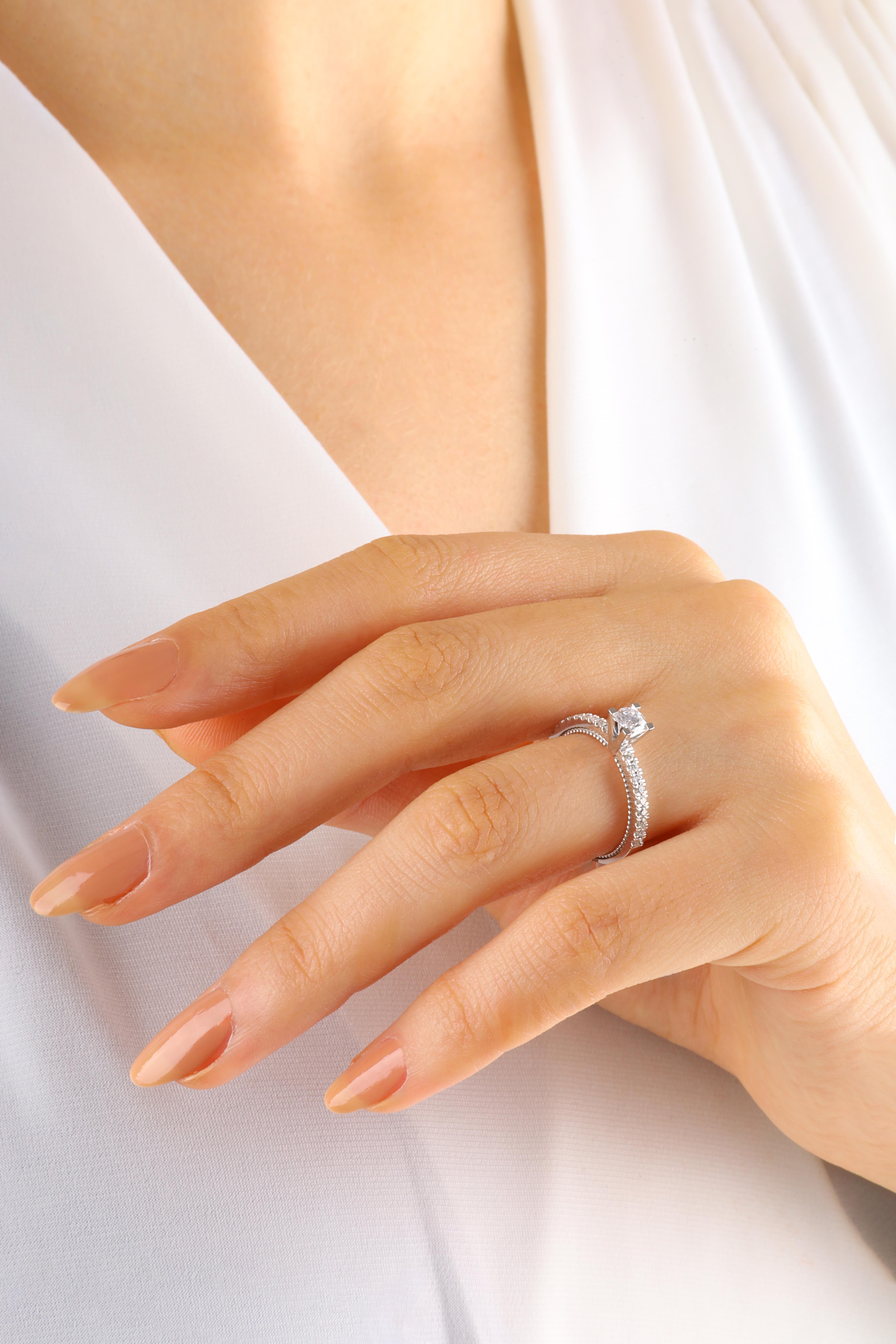 0.48 CT. TEKTAŞ PIRLANTA YÜZÜK