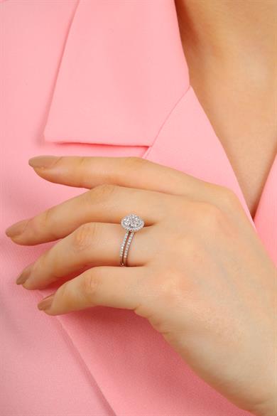 0.80 CT. BAGET PIRLANTA YÜZÜK