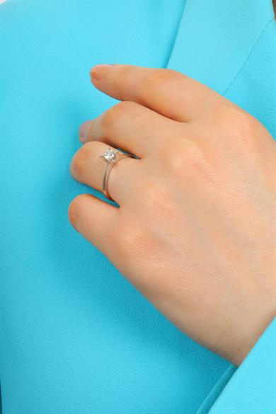 0,31 CT.TEKTAŞ PIRLANTA YÜZÜK