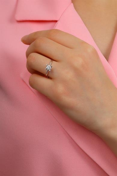 0,70 CT. TEKTAŞ PIRLANTA YÜZÜK