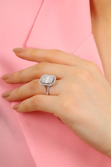 0,96 CT. BAGET PIRLANTA YÜZÜK