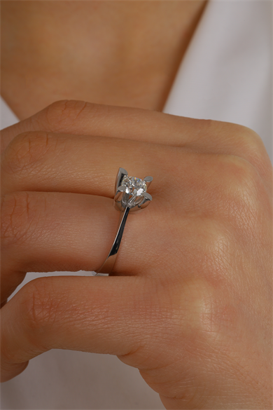 1.00 CT.TEKTAŞ PIRLANTA YÜZÜK