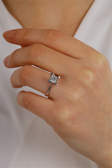 1.00 CT.TEKTAŞ PIRLANTA YÜZÜK
