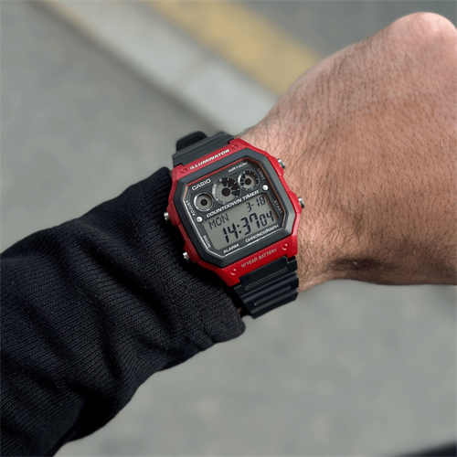 Casio AE-1300WH-4AVDF Erkek Kol Saati