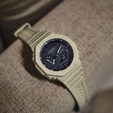 Casio G-SHOCK GA-2100-5ADR Kol Saati