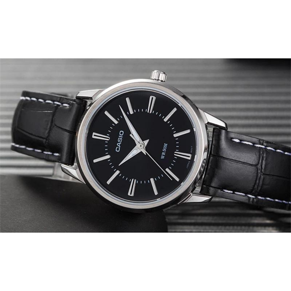 Casio LTP-1303L-1AVDF Bayan Kol Saati