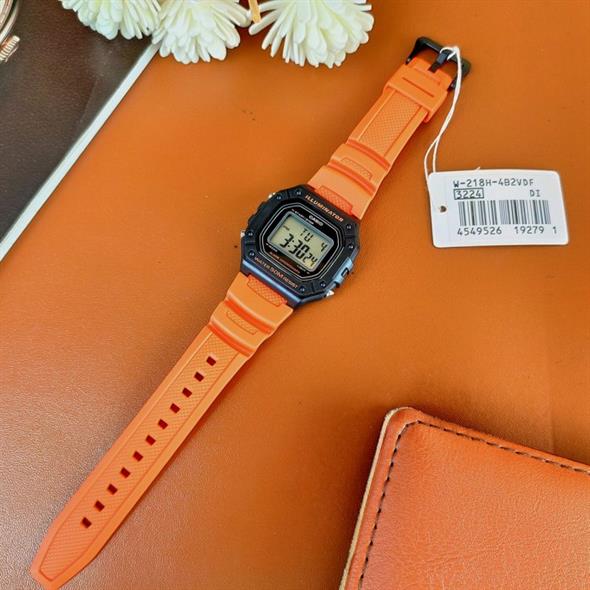 Casio W-218H-4B2VDF Kol Saati