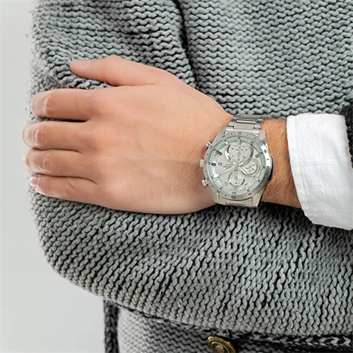 Casio Edifice EFR-571MD-8AVUDF Kol Saati