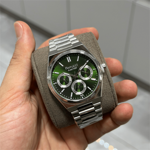 Ferrucci FER.03523M.02 Çelik Kordon Erkek Kol Saati