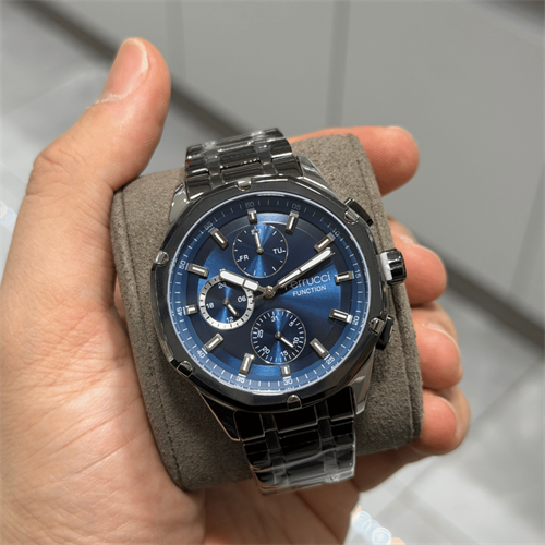 Ferrucci FER.03569M.05 Çelik Kordon Erkek Kol Saati