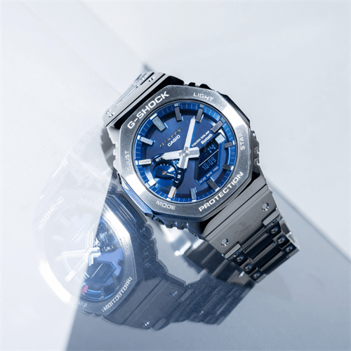 Casio GM-B2100AD-2ADR Kol Saati