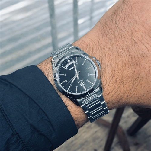 Casio MTP-1370D-1A1VDF Erkek Kol Saati