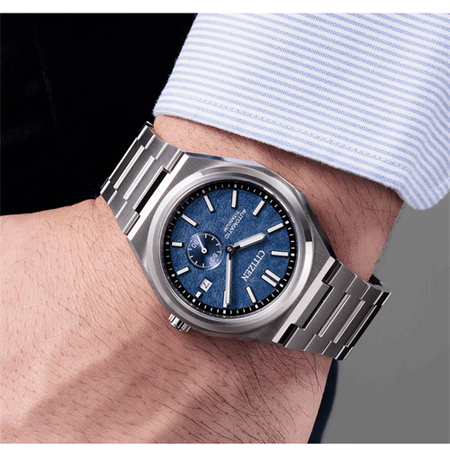 Citizen NJ0180-80L Zenshin Super Titanium Small Seconds Erkek Kol Saati