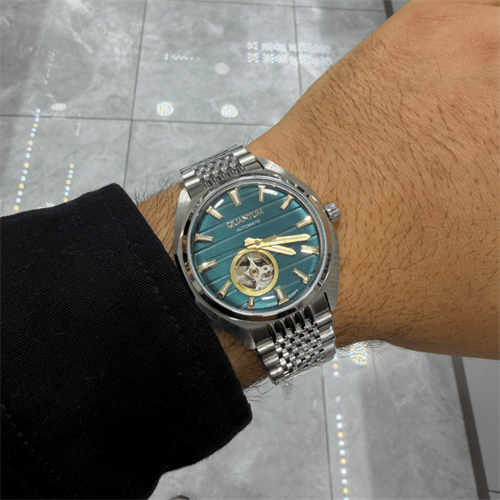 Quantum QMG1244.290 Otomatik Kol Saati