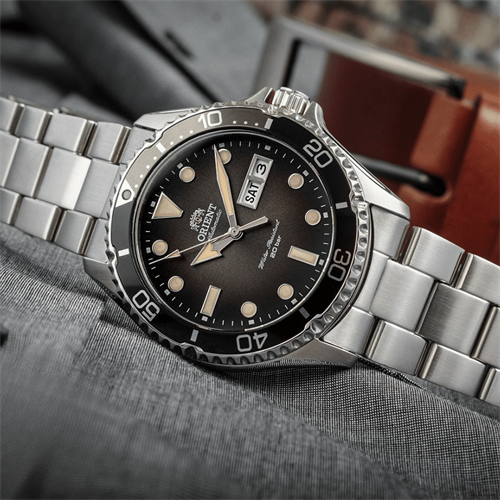 Orient RA-AA0810N39B Otomatik Erkek Kol Saati