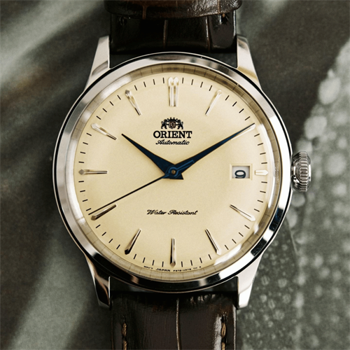 Orient RA-AC0M04Y30B Otomatik Erkek Kol Saati