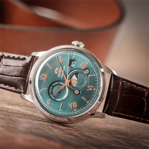 Orient RA-AK0805E30B Otomatik Erkek Kol Saati