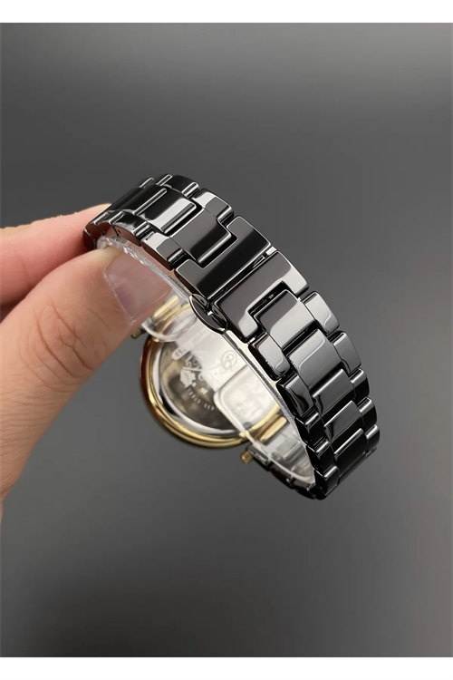 Essence ES6809FE.250 Seramik Kol Saati