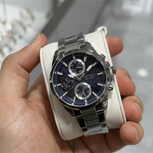 Ferrucci FER.03700M.01 Çelik Kordon Erkek Kol Saati