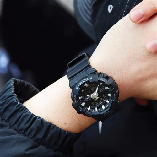 Casio G-SHOCK GA-700-1BDR Kol Saati