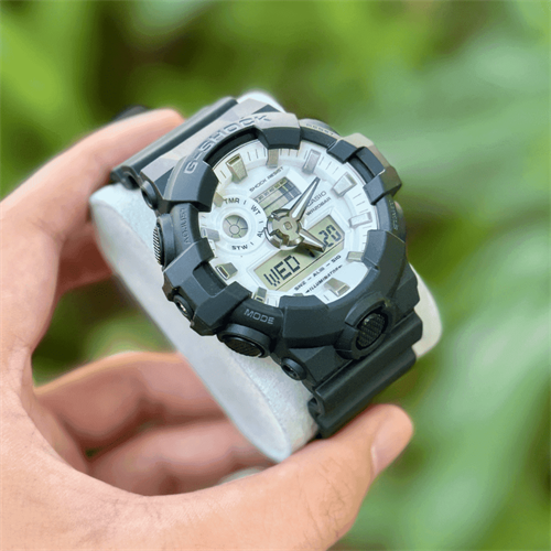 Casio G-SHOCK GA-700WD-1ADR Kol Saati