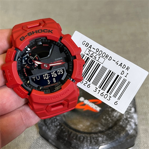 Casio G-SHOCK GBA-900RD-4ADR Kol Saati