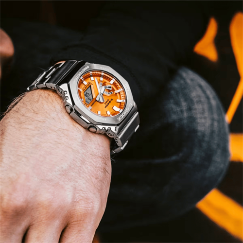 Casio G-SHOCK GM-2110D-4ADR Kol Saati