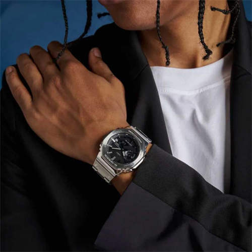 Casio GM-B2100D-1ADR Kol Saati