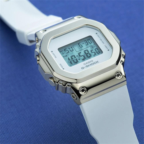 Casio GM-S5600G-7DR Kol Saati