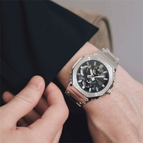 Casio G-SHOCK GMC-B2100D-1ADR Kol Saati