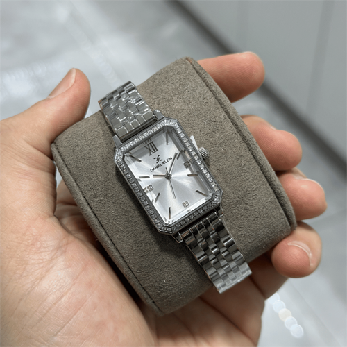 Daniel Klein DK.1.13970.01 Kadın Kol Saati