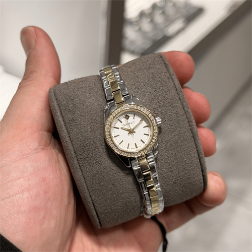 Gant G194102 Kadın Kol Saati